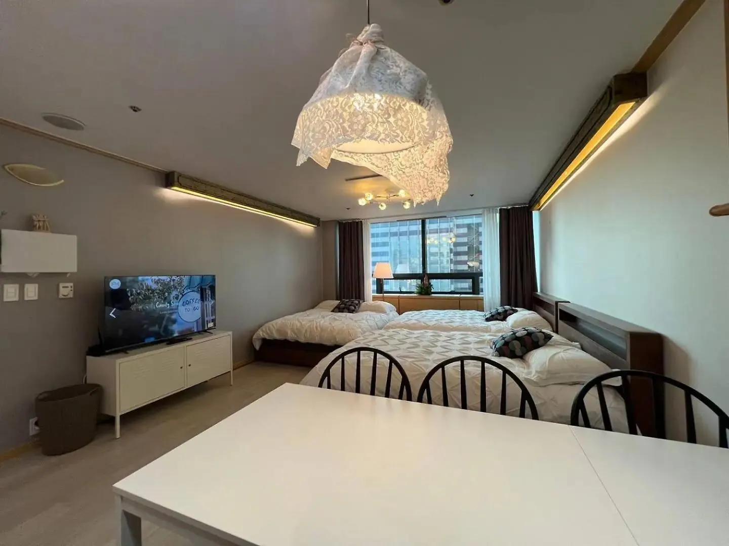 Hongdae Sub 1Min Apartment Seoul