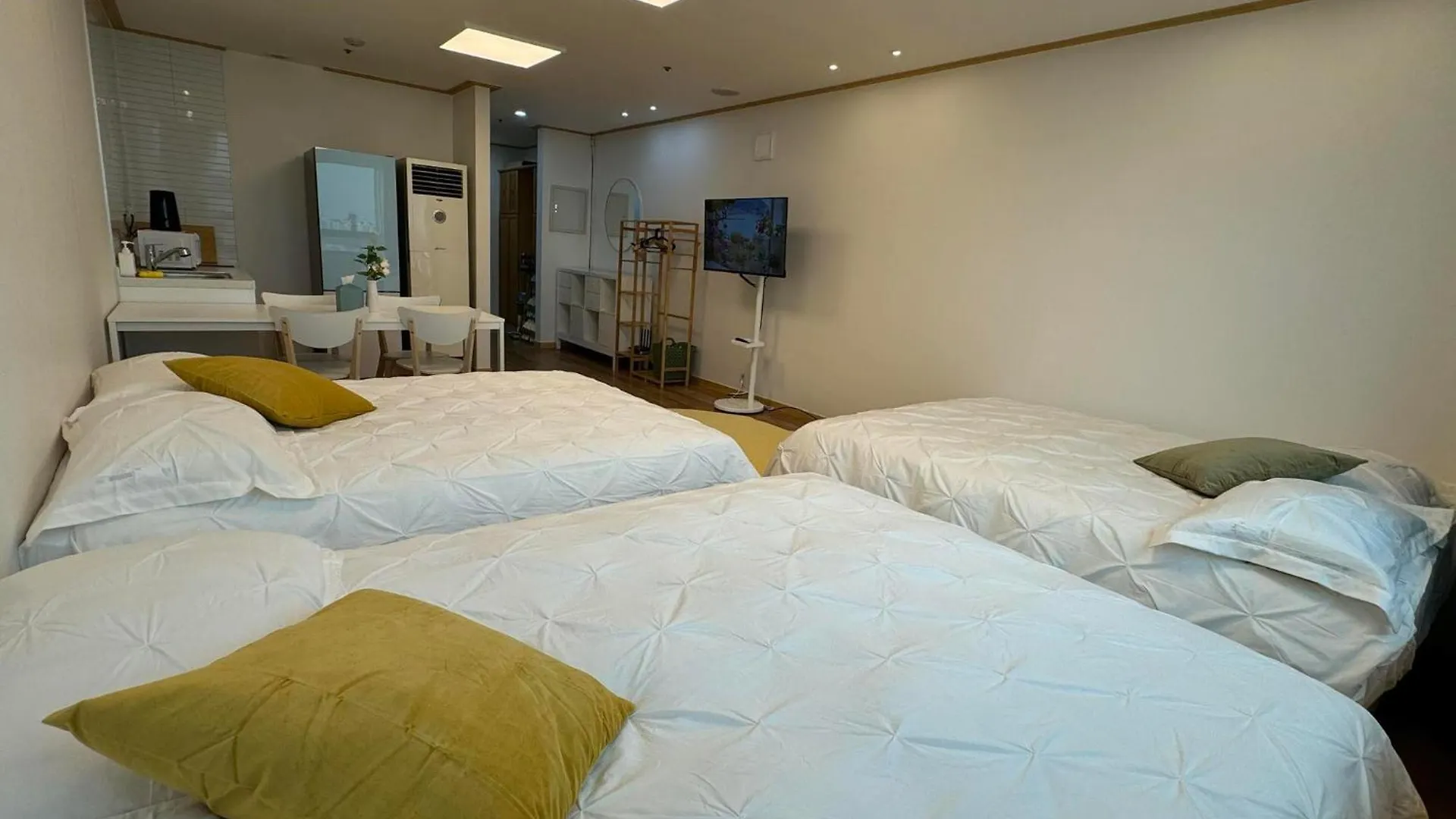 Hongdae Sub 1Min Apartment Seoul South Korea