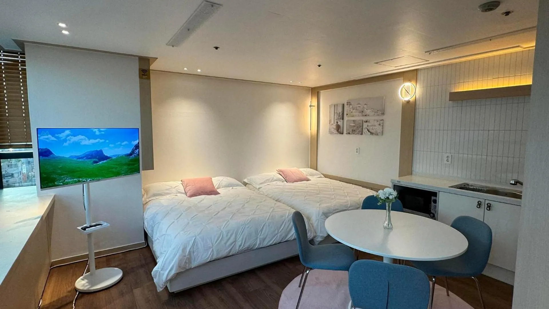 Hongdae Sub 1Min Apartment Seoul South Korea