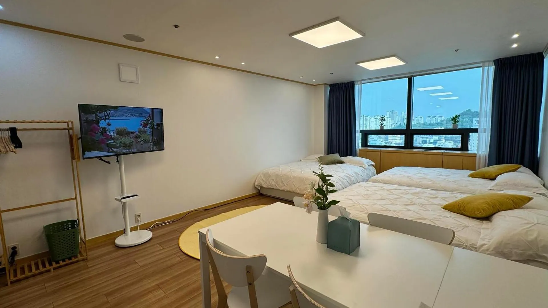 Hongdae Sub 1Min Apartment Seoul