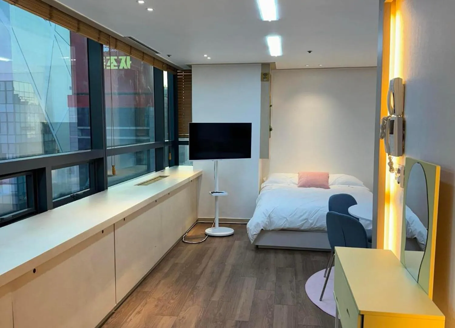 Hongdae Sub 1Min Apartment Seoul