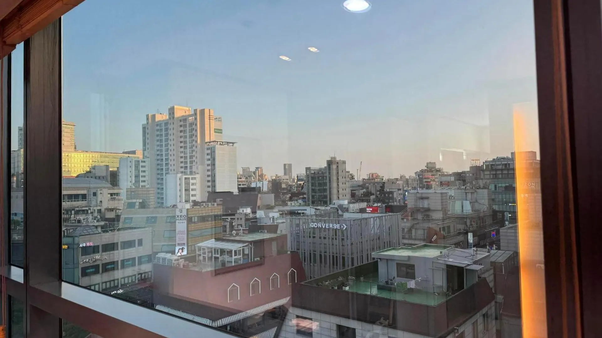 Hongdae Sub 1Min Apartment Seoul