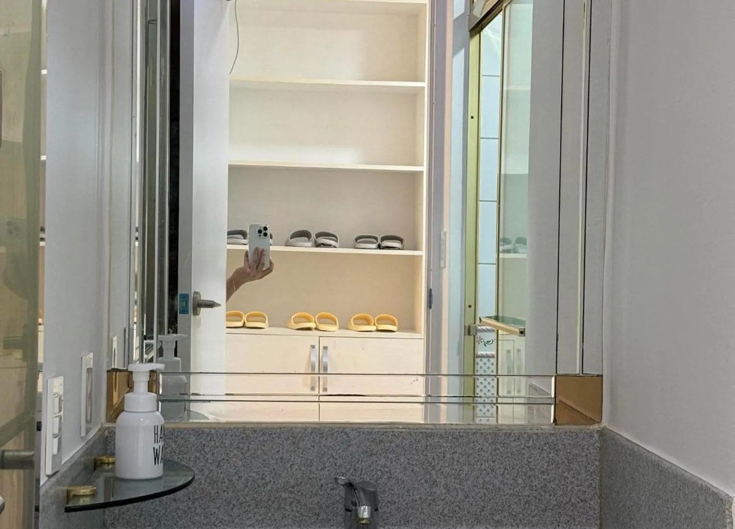 Hongdae Sub 1Min Apartment Seoul