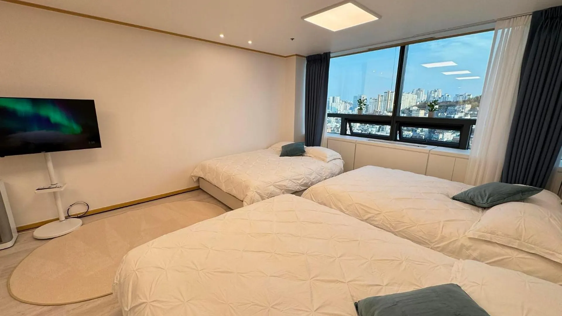Hongdae Sub 1Min Apartment Seoul