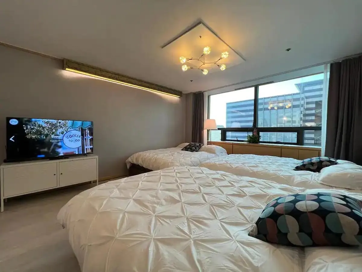 Hongdae Sub 1Min Apartamento Seul