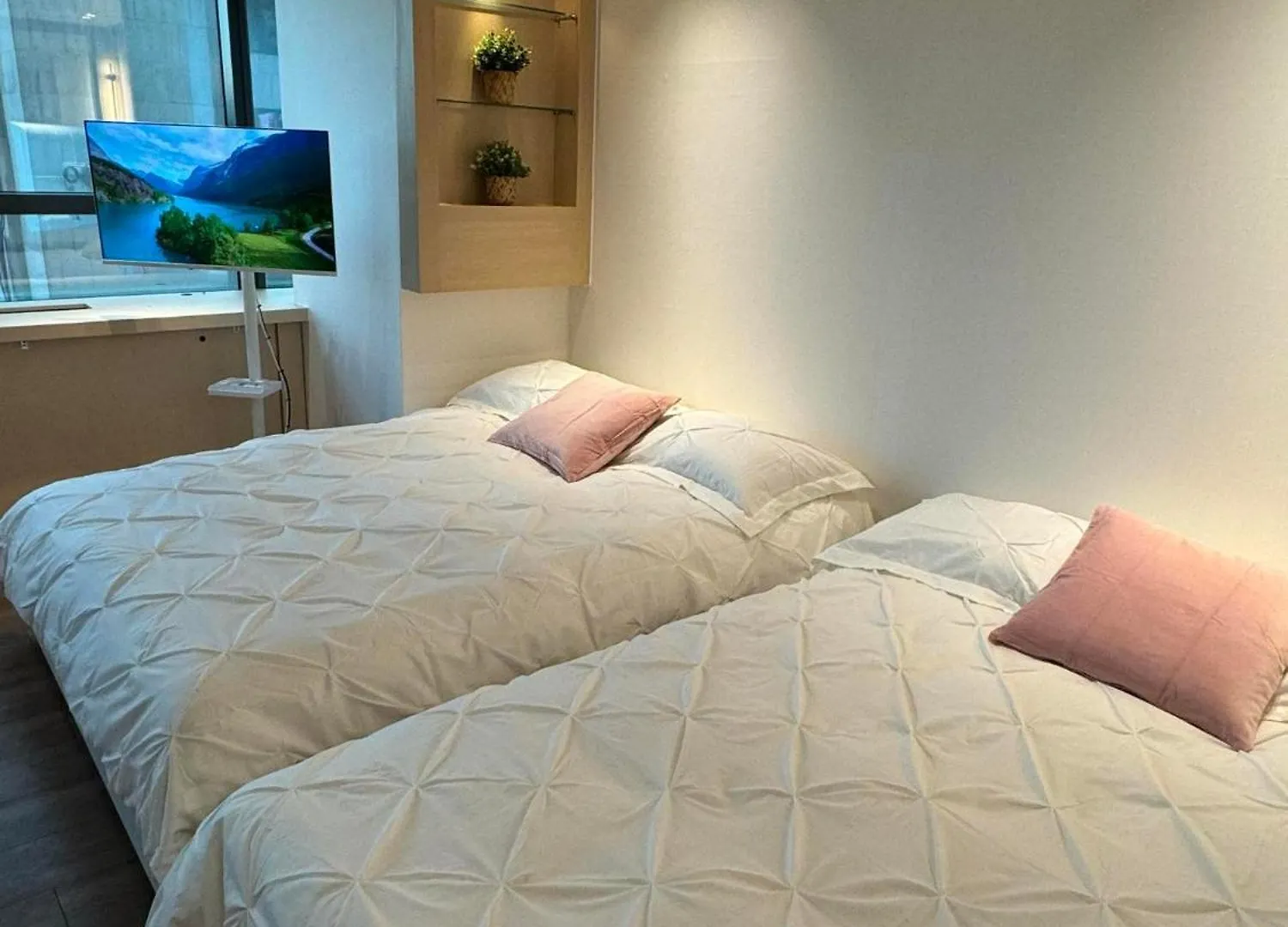 Hongdae Sub 1Min Apartment Seoul